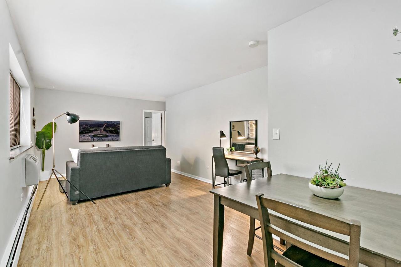 Stunning 1Br Apartment At Center Of Lakeview - Oakdale 211 シカゴ エクステリア 写真